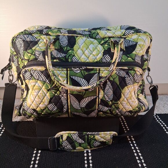 Vera Bradley Duffel Bag Weekender in La Neon Rose Pattern Green Black Chartreuse - Picture 1 of 15